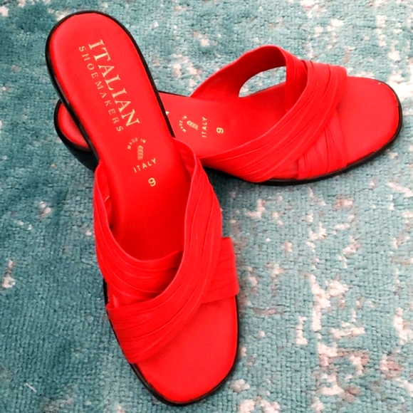 Italian Shoemakers Shoes - Italian Shoemakers Wedge Sandals